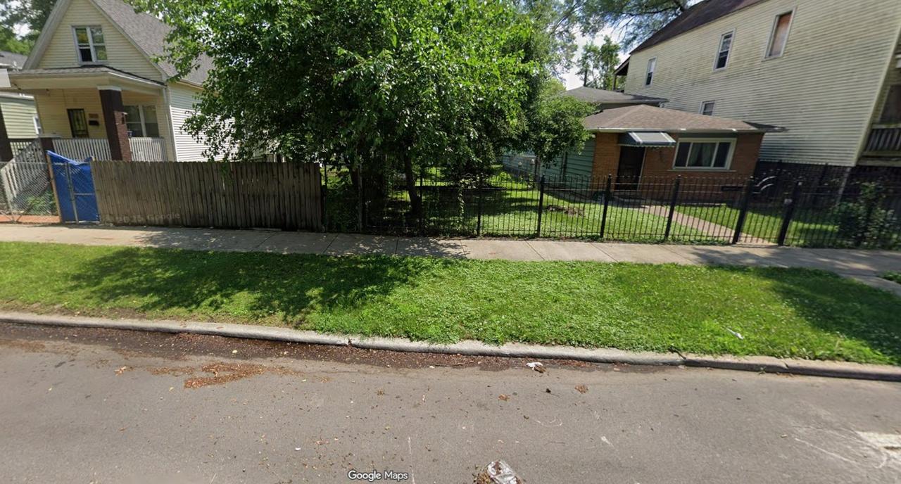 7009 S Elizabeth St., Chicago, IL 60636