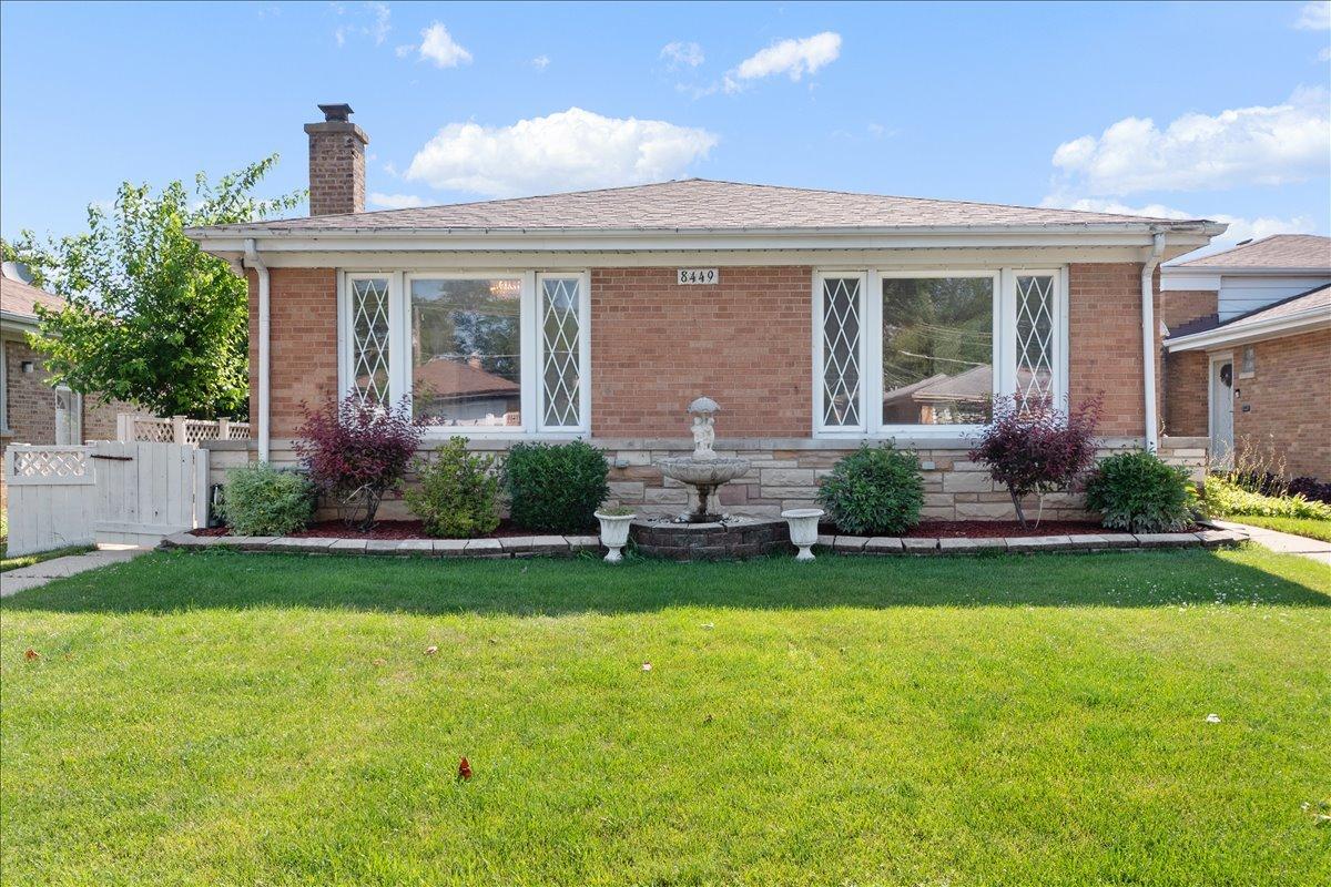 8449 N St Louis Ave., Skokie, IL 60076