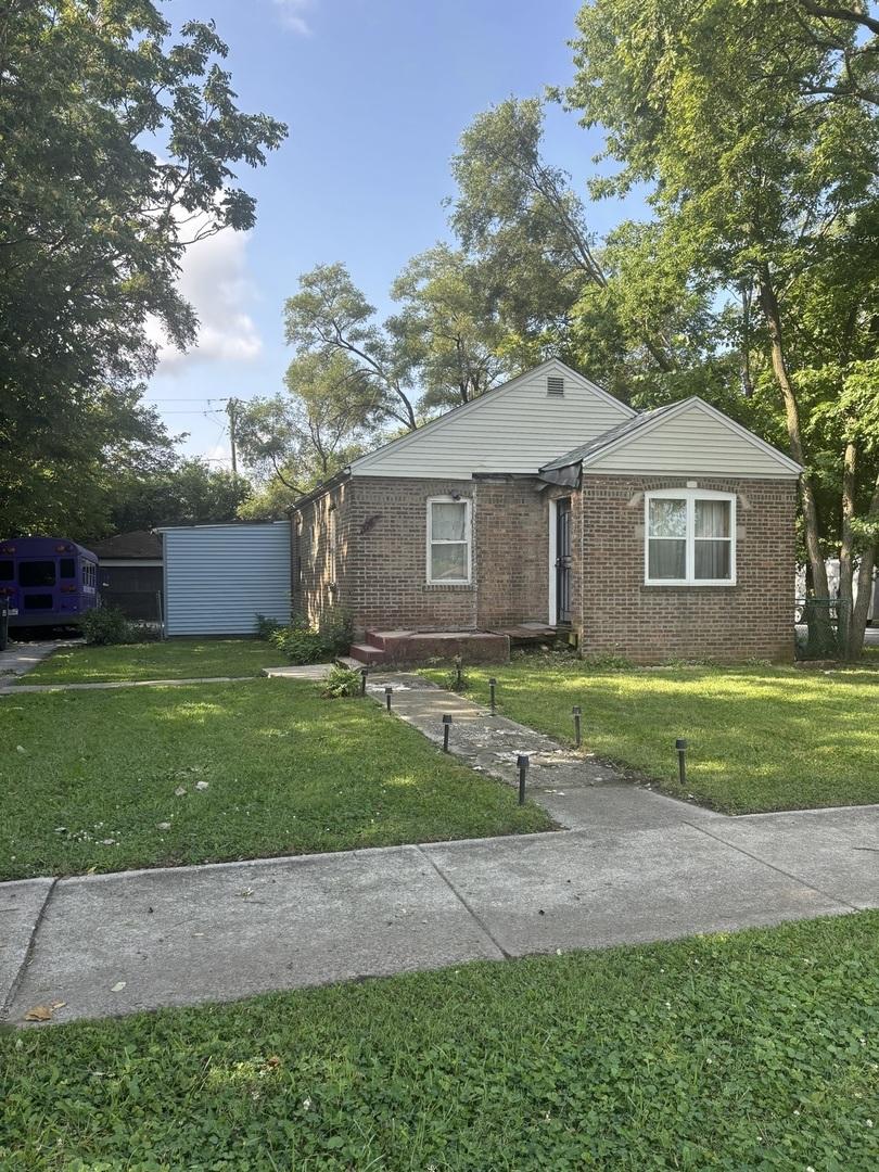3743 W 135th St., Robbins, IL 60472