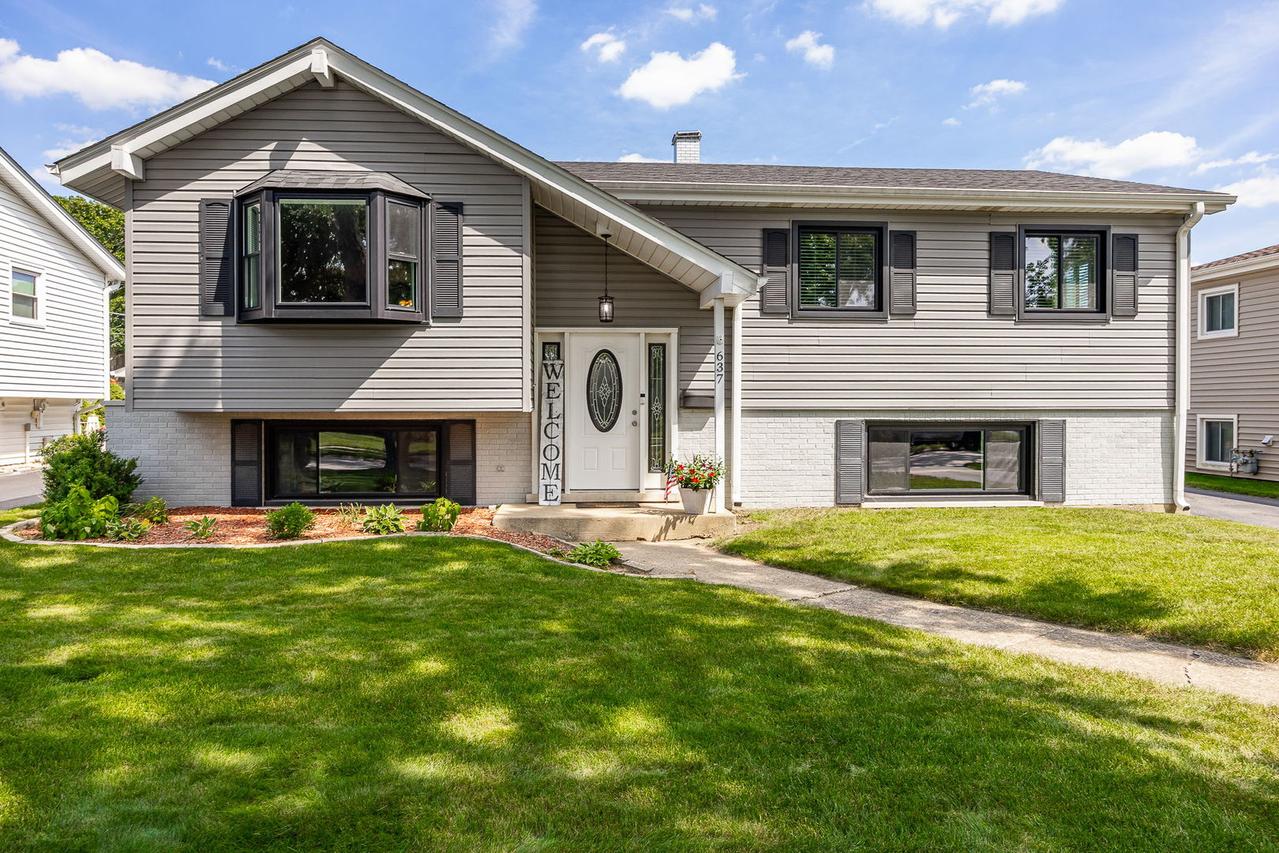 637 S Beverly Ave., Addison, IL 60101
