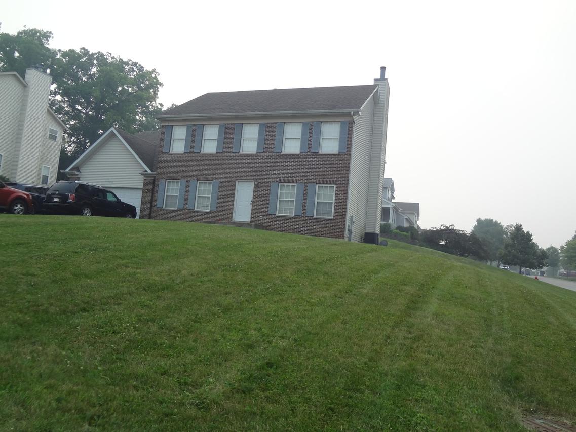 1035 Deer Creek Rd., Carpentersville, IL 60110
