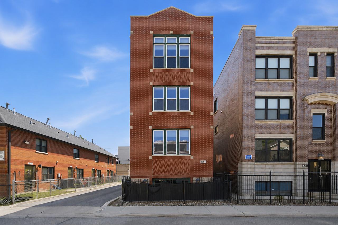 1267 N Honore St. #3, Chicago, IL 60622