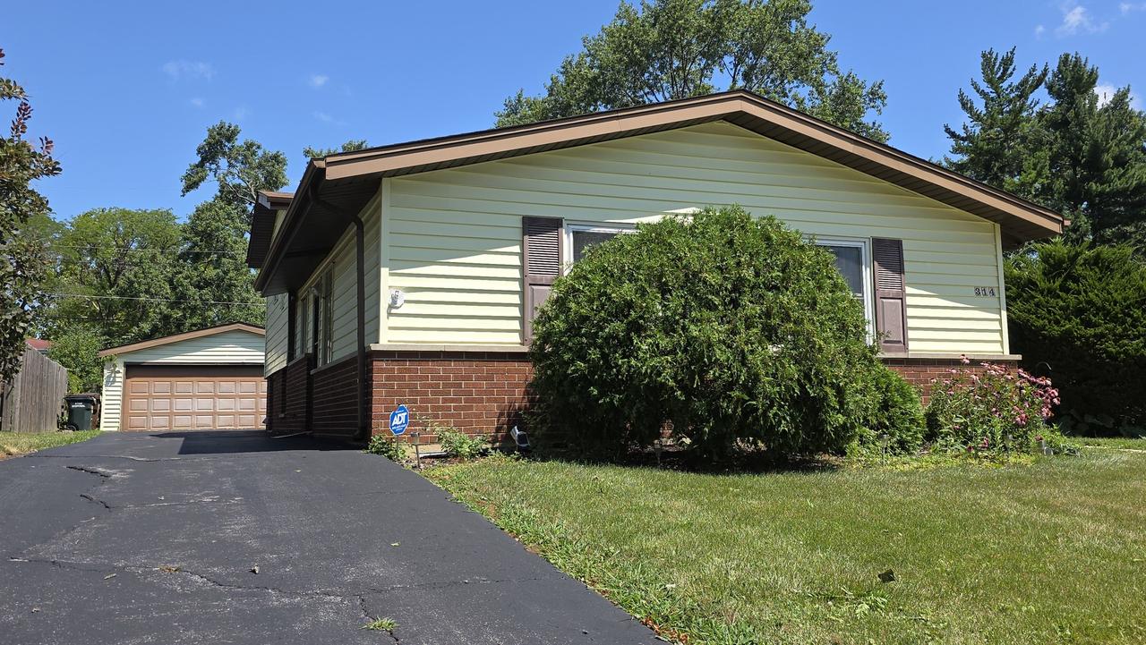 314 Sheridan St., Park Forest, IL 60466