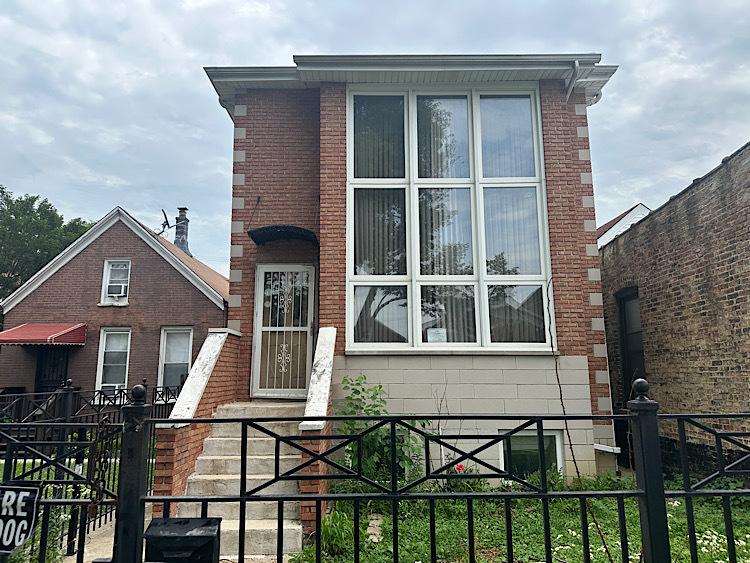 2809 S Saint Louis Ave., Chicago, IL 60623