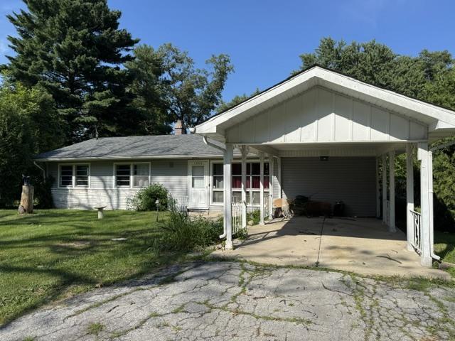 1860 Richton Rd., Steger, IL 60475