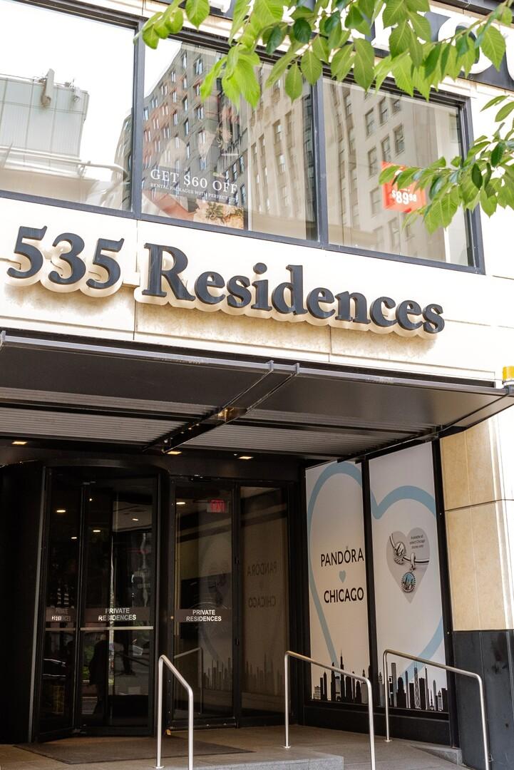 535 N Michigan Ave. #909, Chicago, IL 60611