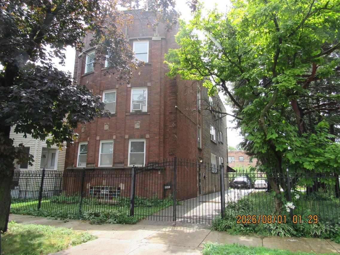 1133 E 81st Pl., Chicago, IL 60619