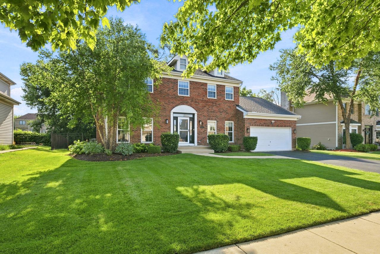 4527 Hatch Ln., Lisle, IL 60532