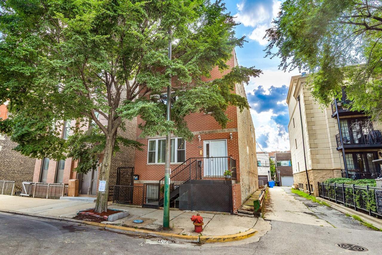1416 N Noble St. #3, Chicago, IL 60642