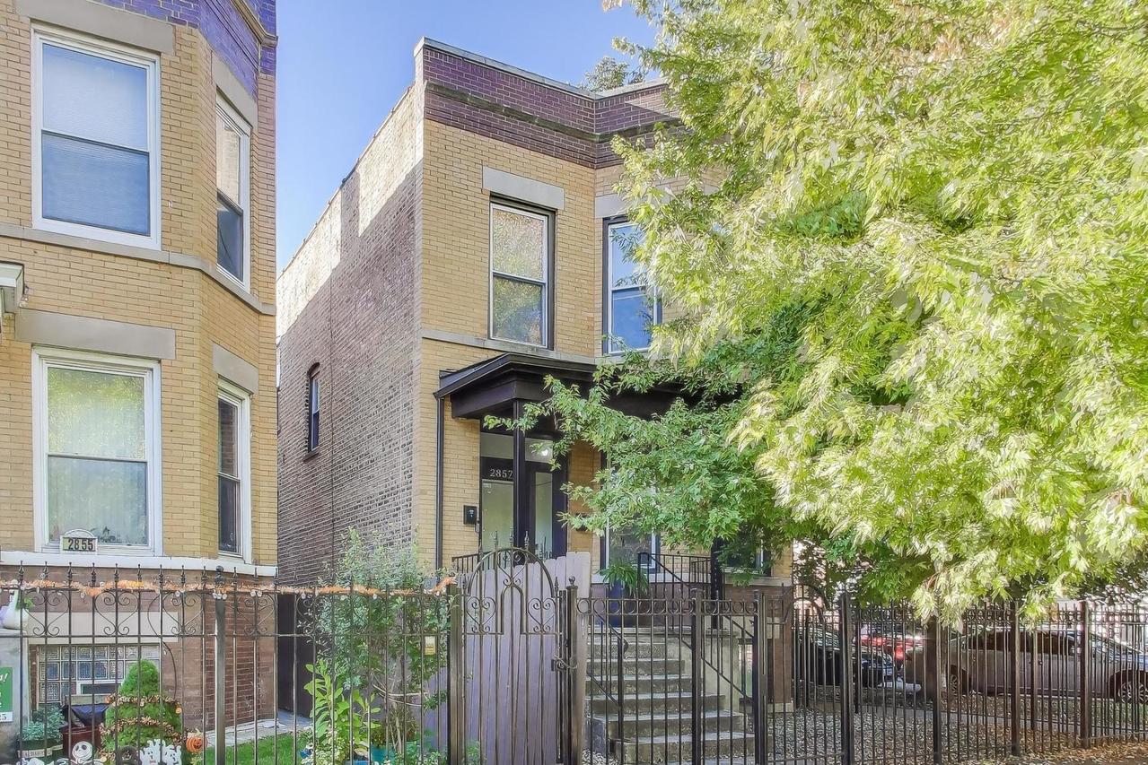 2857 W Fletcher St., Chicago, IL 60618
