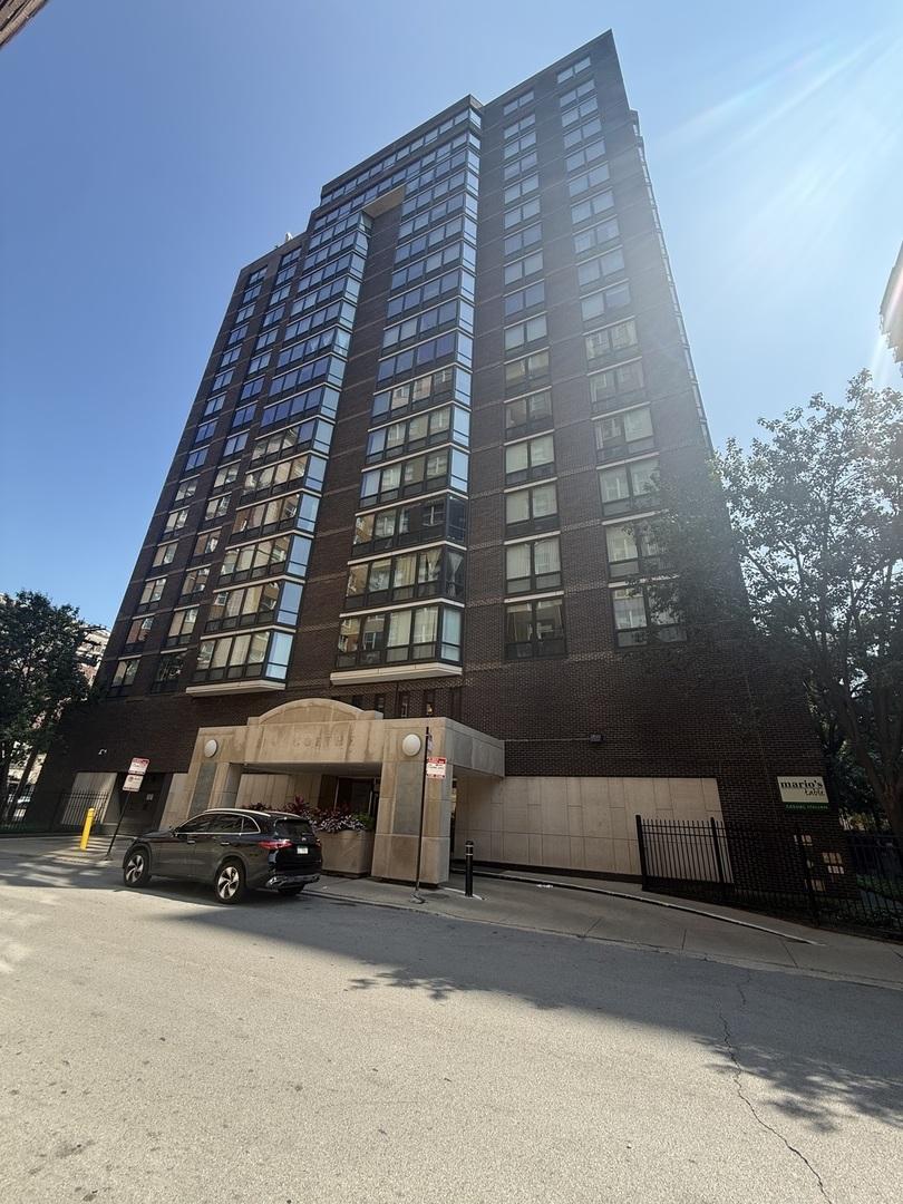 21 W Goethe St. #17H, Chicago, IL 60610