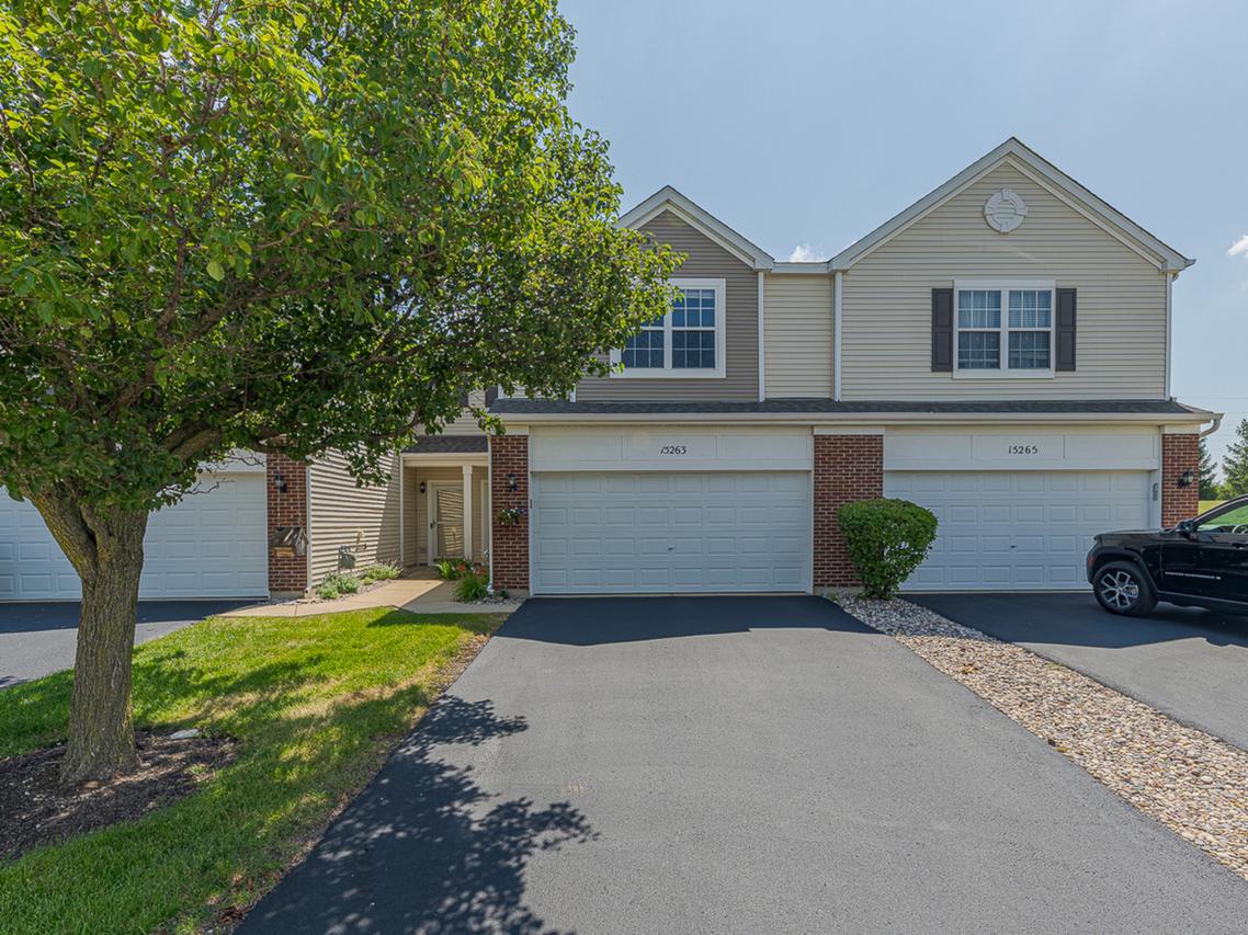 15263 Kenmare Cir., Manhattan, IL 60442