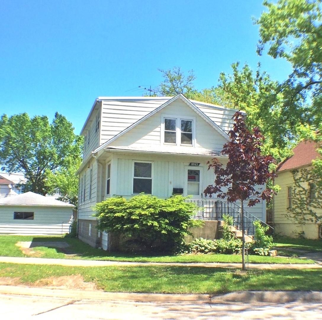 8063 N Elmwood St., Skokie, IL 60077