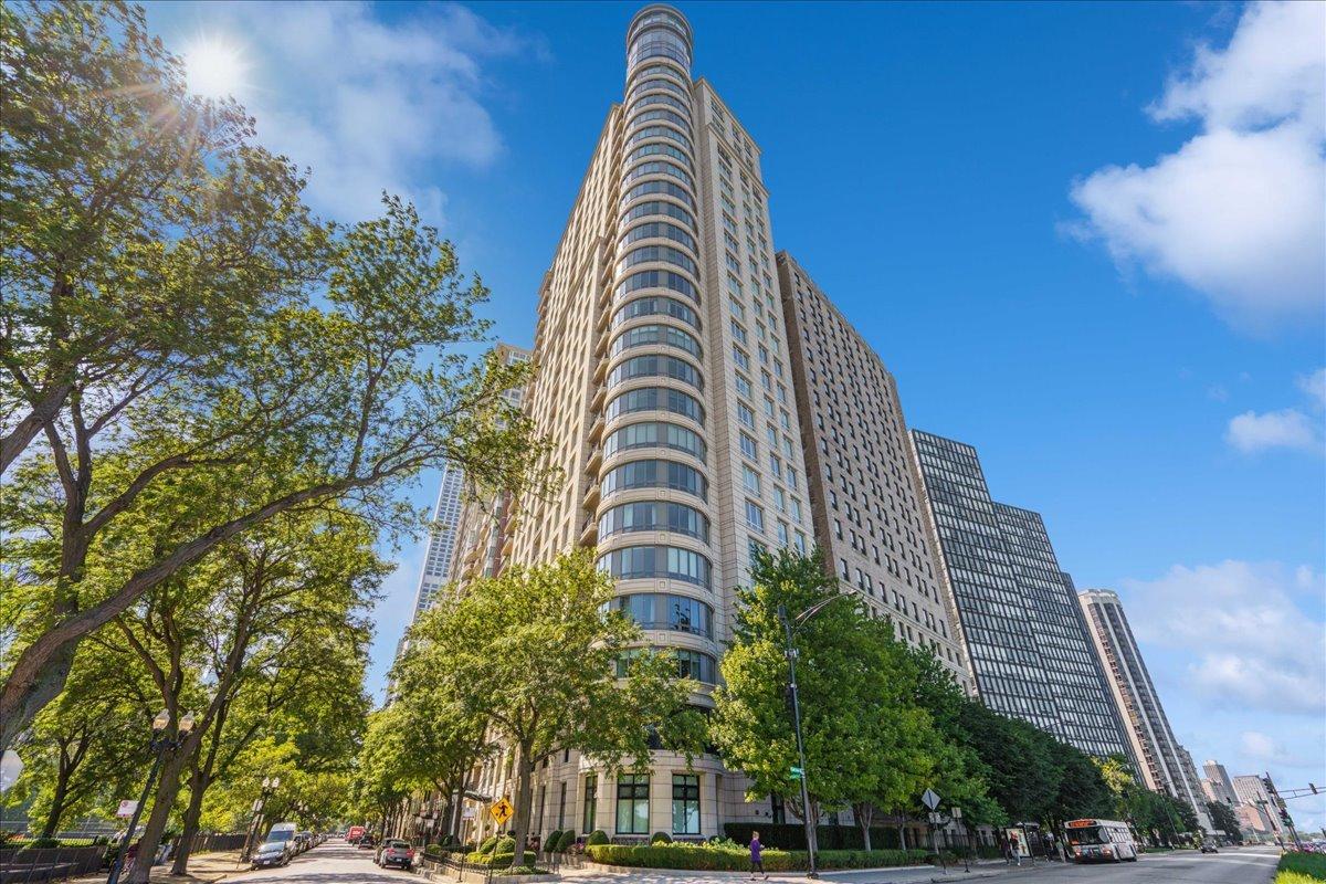 840 N Lake Shore Dr. #1803, Chicago, IL 60611