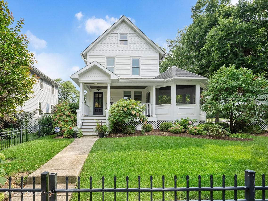 104 Minneola St., Hinsdale, IL 60521