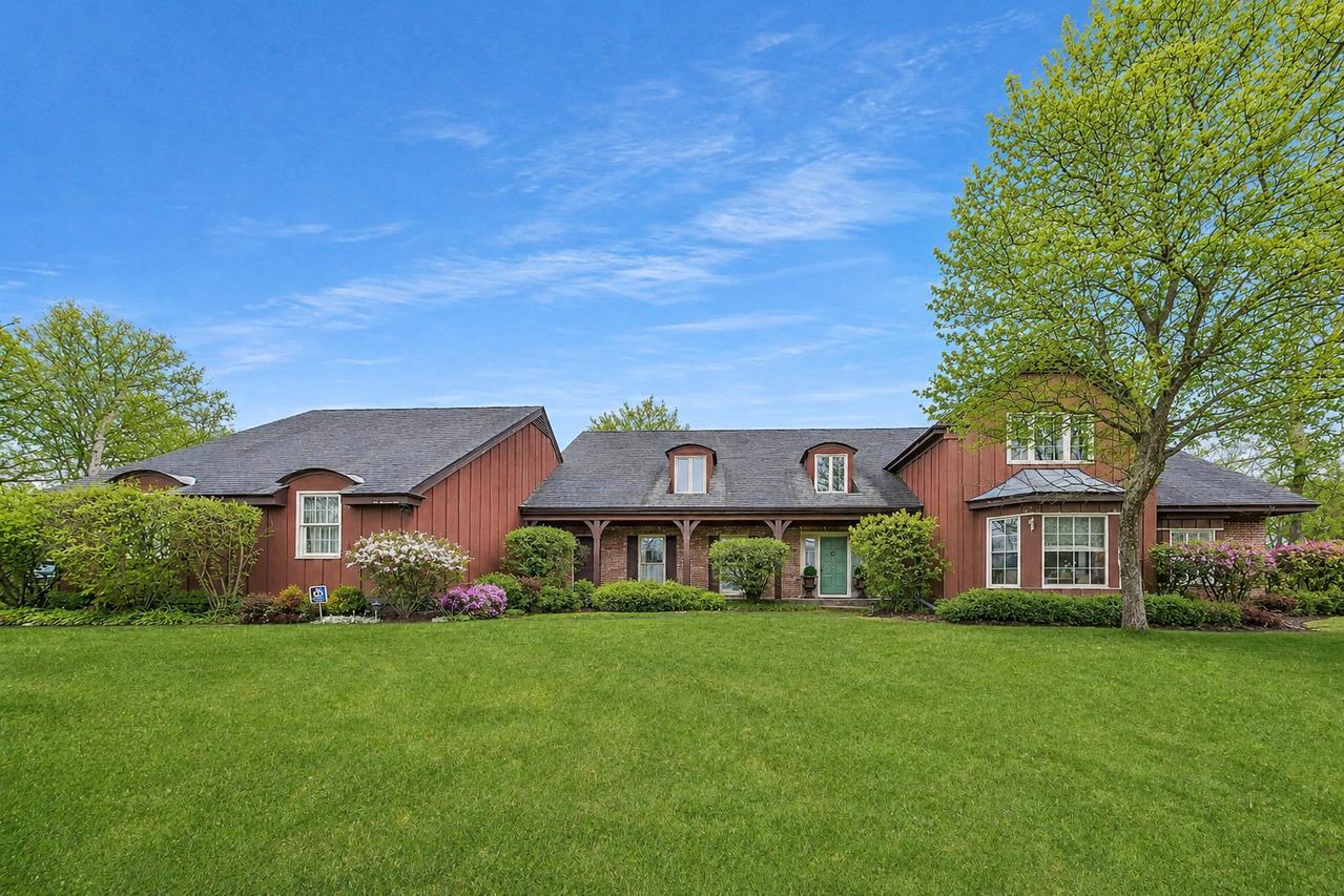1135 Buttonwood Ln., Northbrook, IL 60062