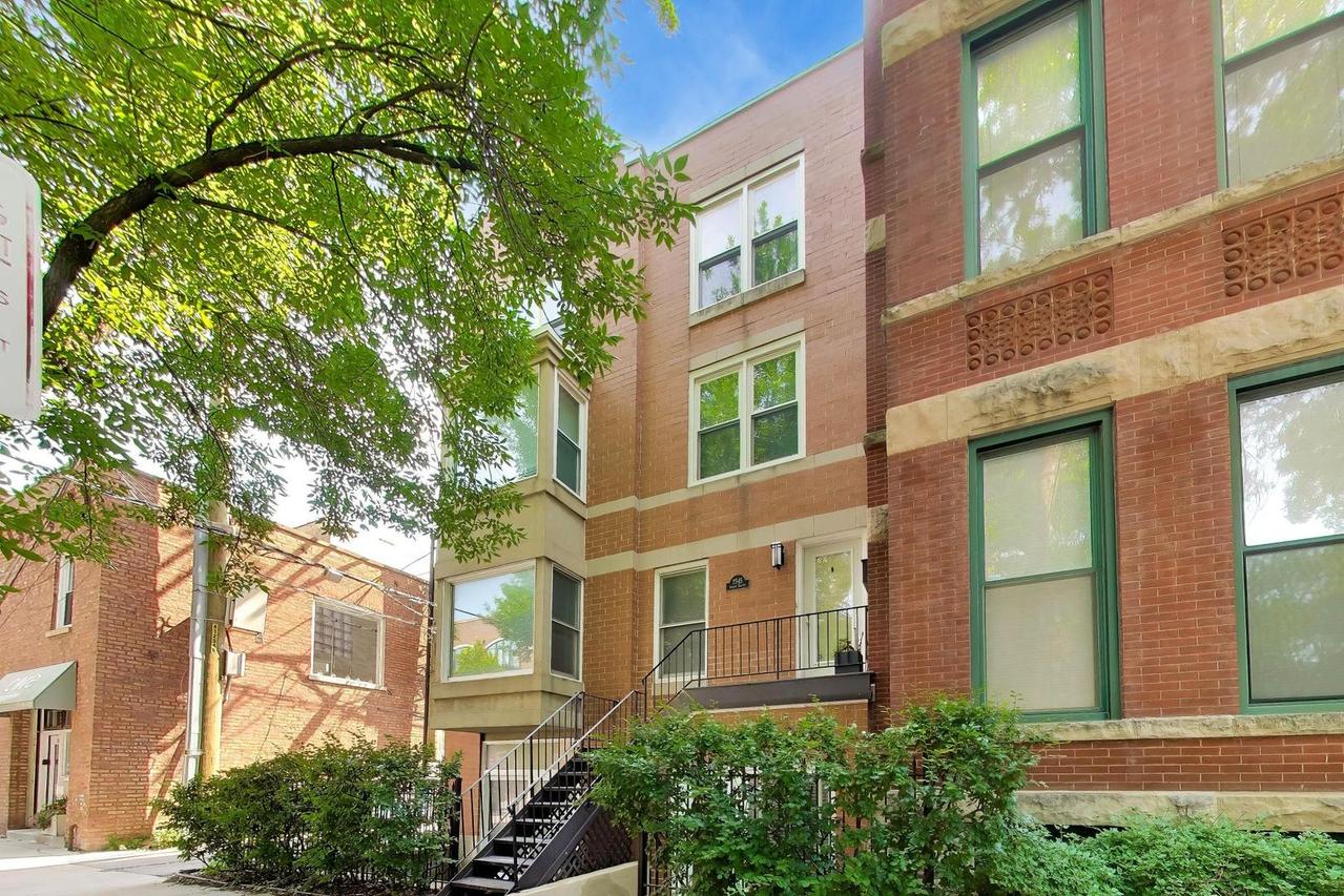 2545 N Racine Ave. #1, Chicago, IL 60614