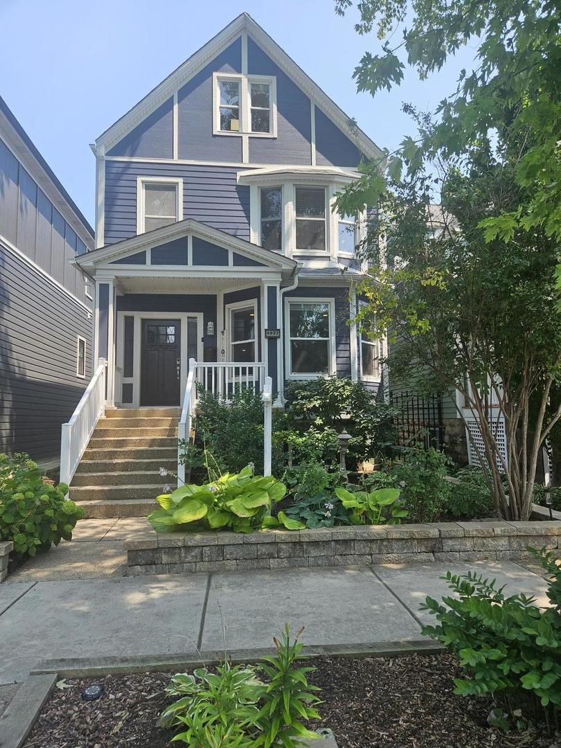 4937 N Bell Ave., Chicago, IL 60625
