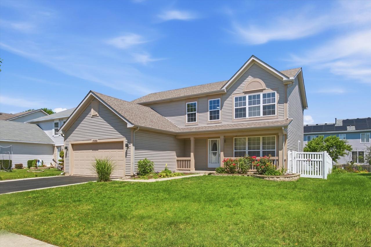 1986 Wedgewood Cir., Romeoville, IL 60446