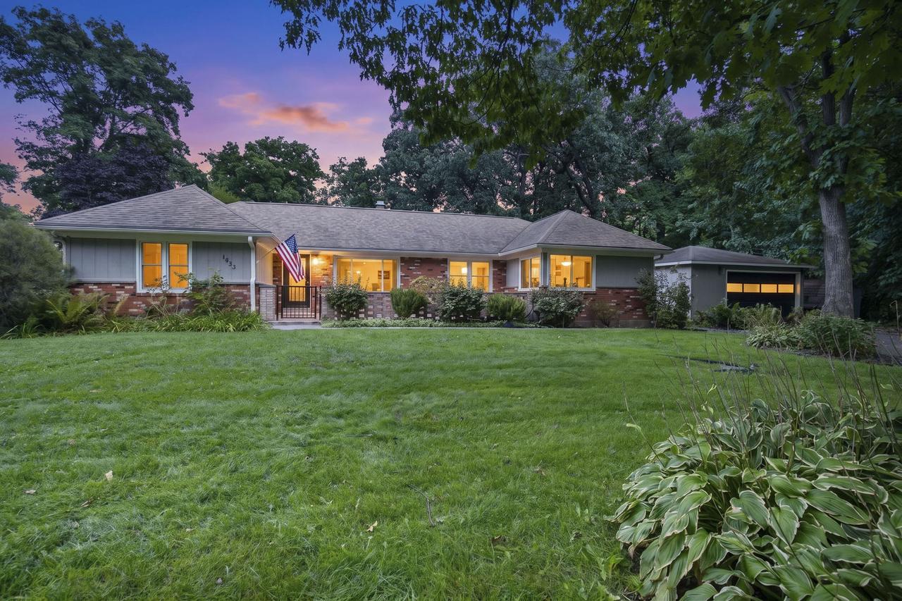 1433 Fulton Ave., Winthrop Harbor, IL 60096