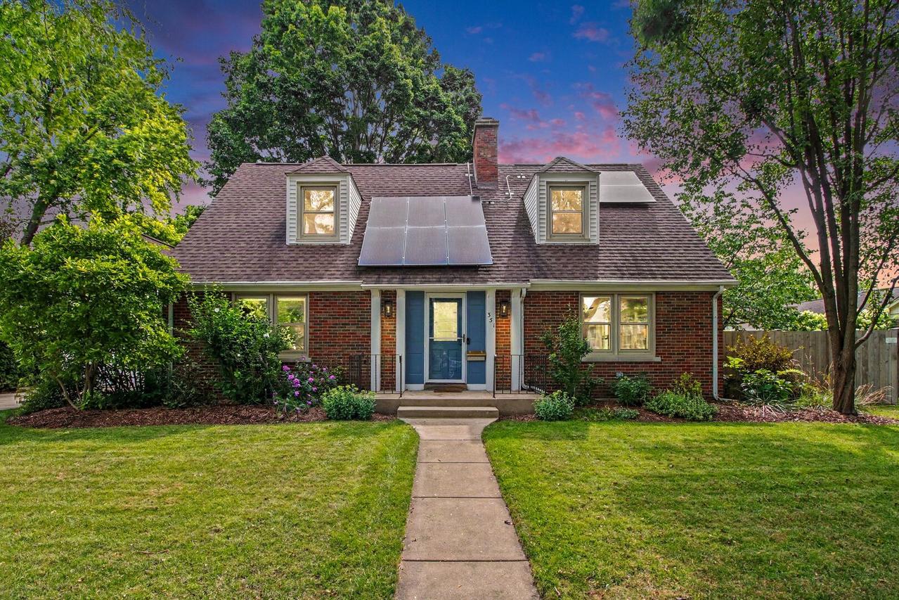 351 N Brockway St., Palatine, IL 60067