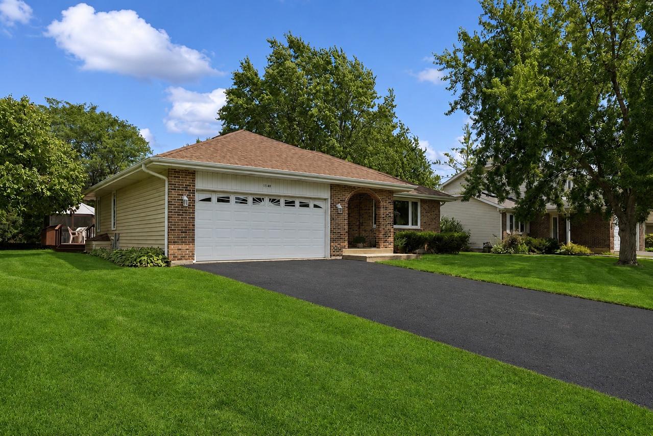 1166 Tracie Dr., Lake Zurich, IL 60047