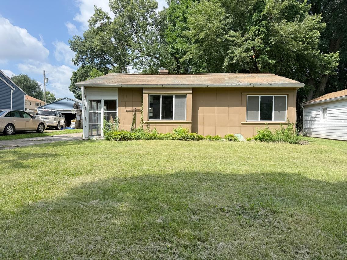 2113 22 1/2 Ave., Rock Island, IL 61201