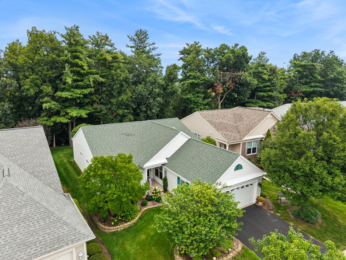 13972 Redmond Dr., Huntley, IL 60142