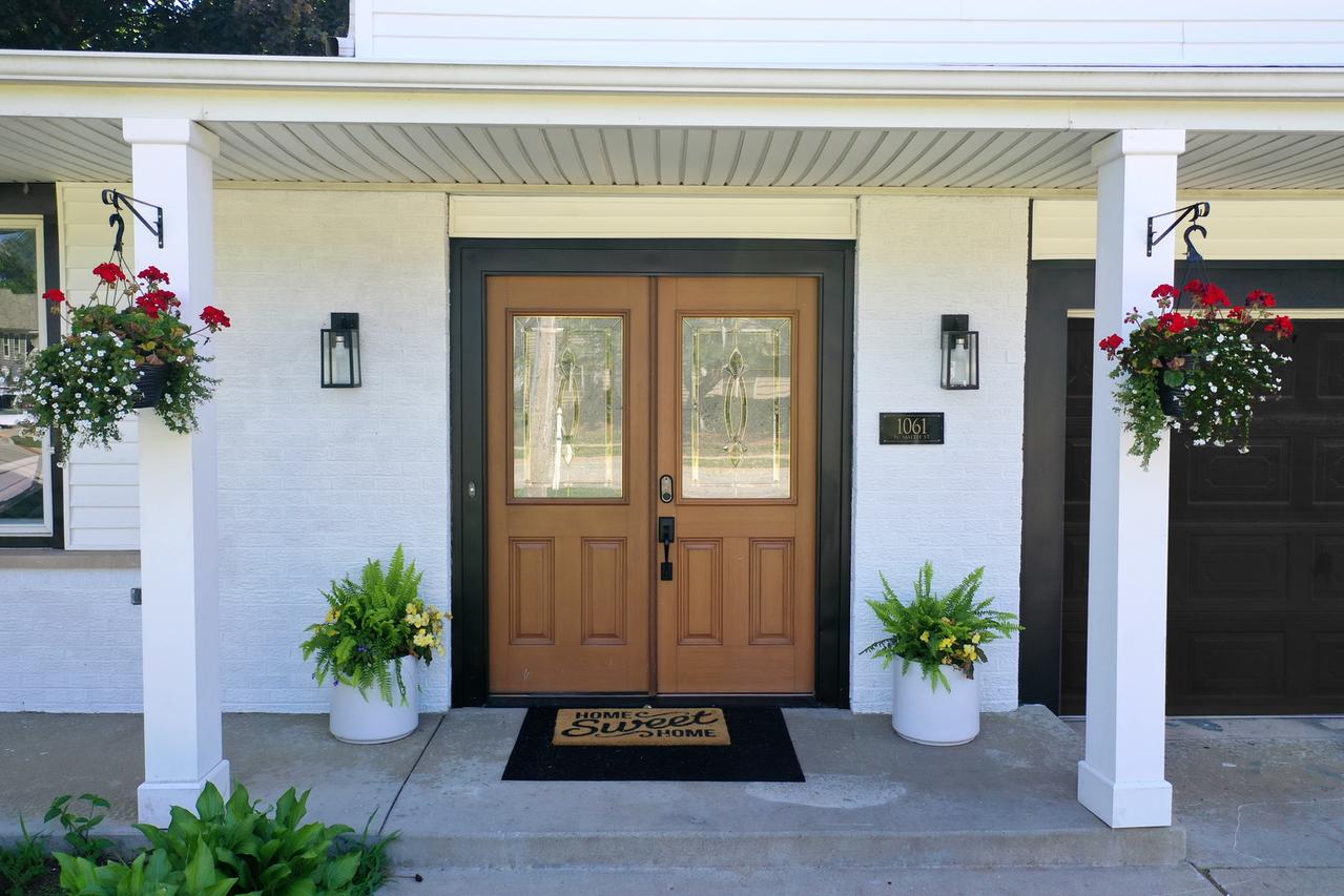 1061 N Smith St., Palatine, IL 60067
