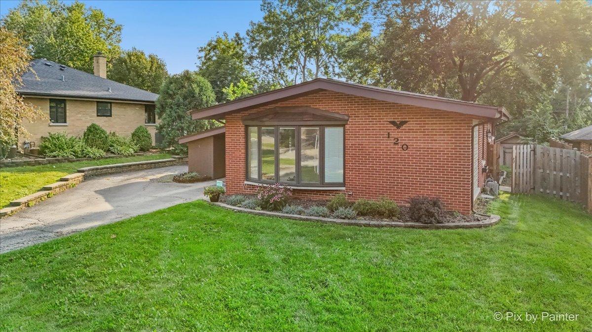 120 S Prairie Ave., Bloomingdale, IL 60108
