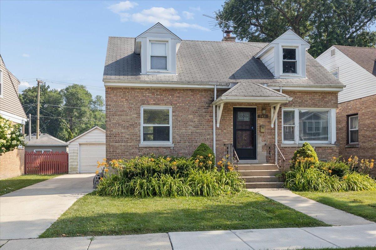 9431 Jefferson Ave., Brookfield, IL 60513
