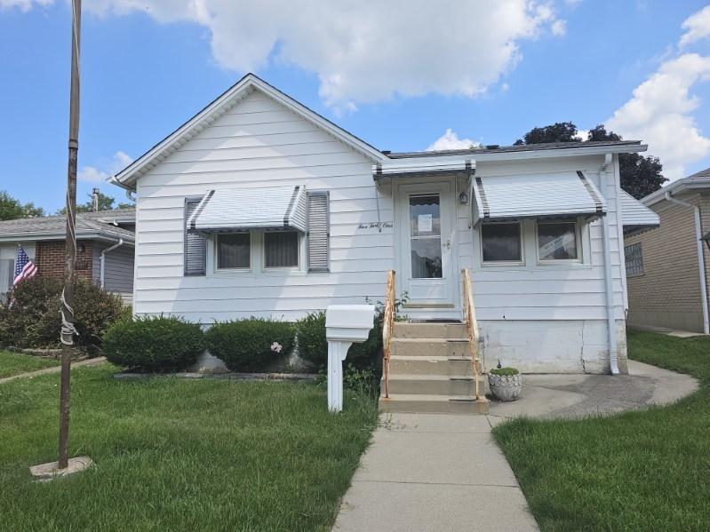 541 Mccarthy St., Lemont, IL 60439