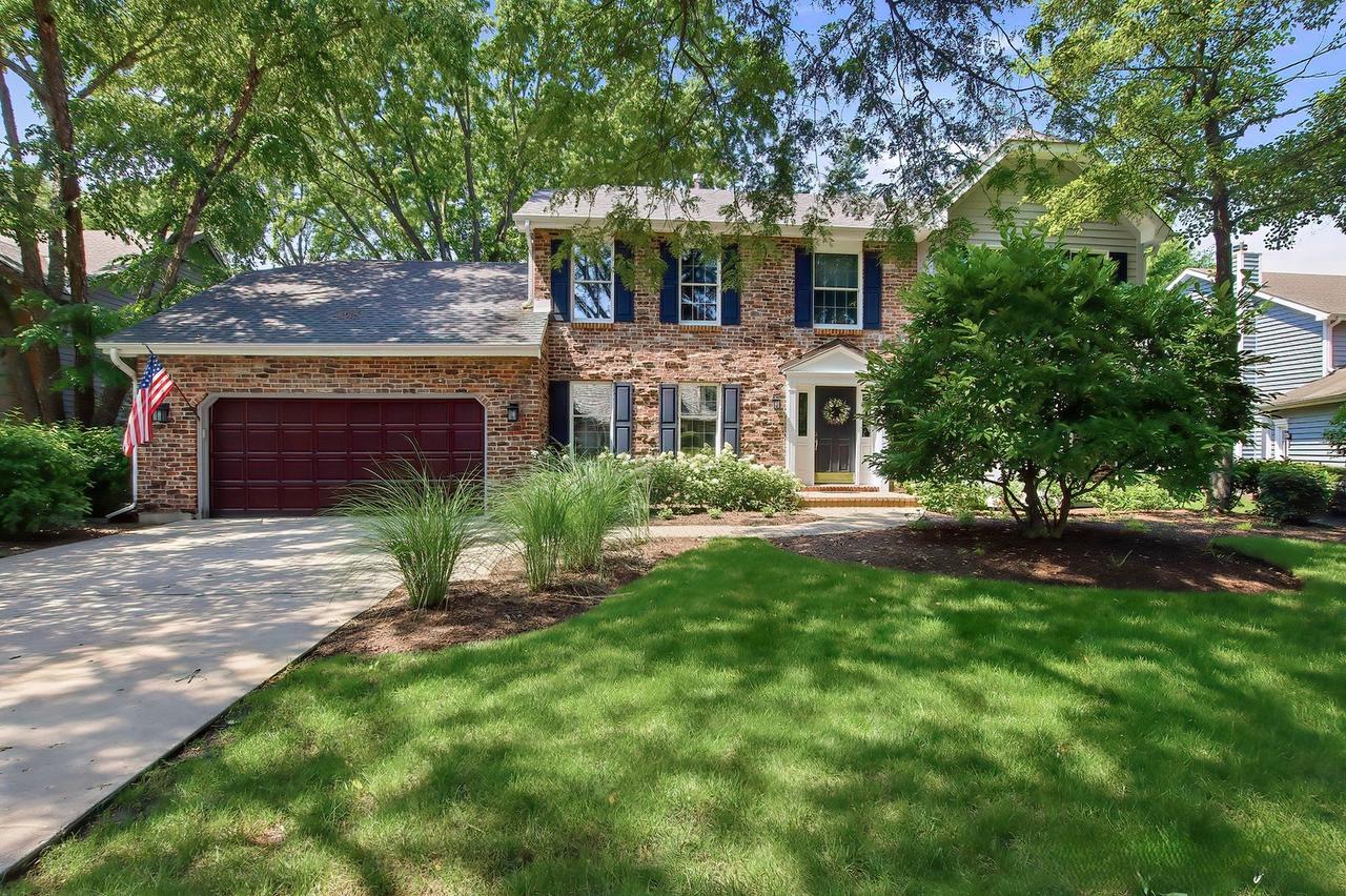 1419 Stevenson Dr., Libertyville, IL 60048