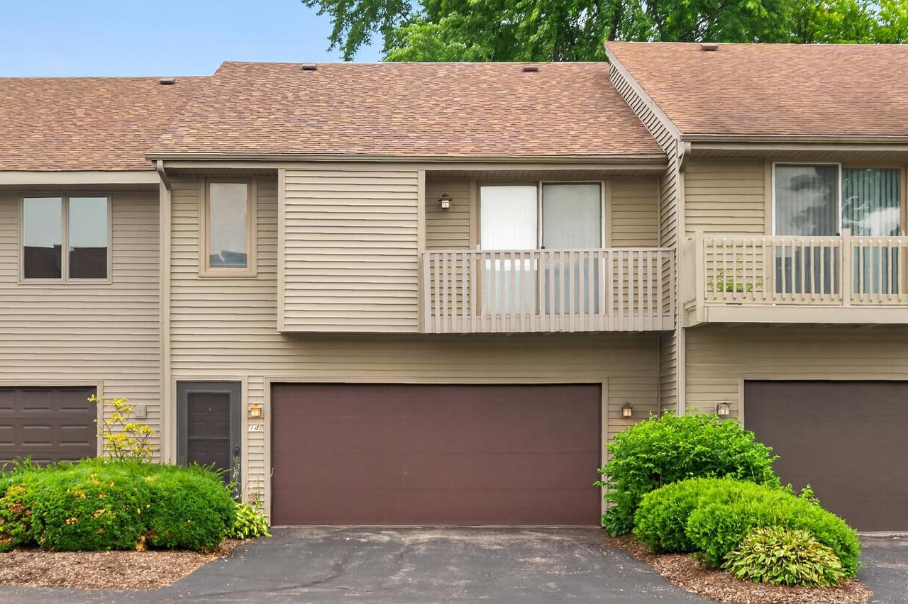 641 Amphitheater Dr. #14, Rockford, IL 61107