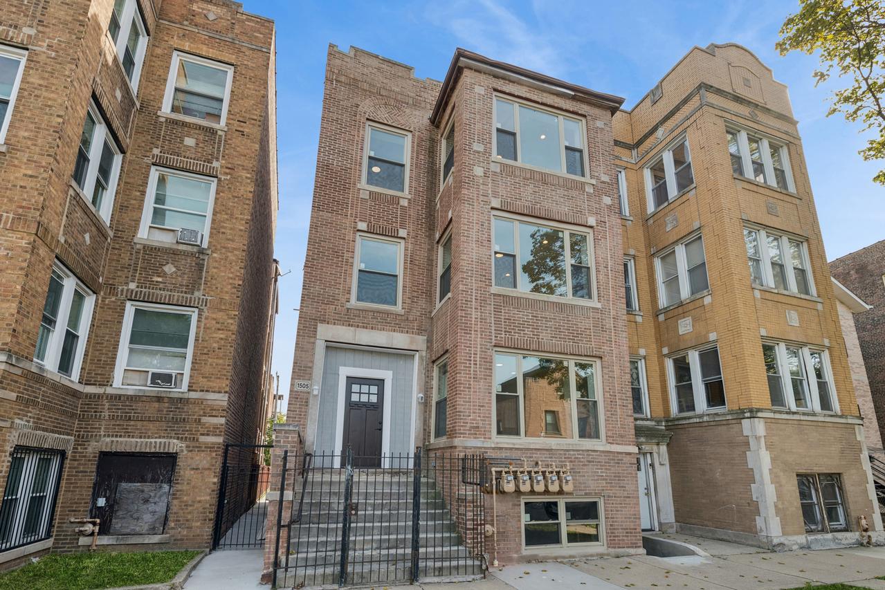 1505 S Kolin Ave., Chicago, IL 60623
