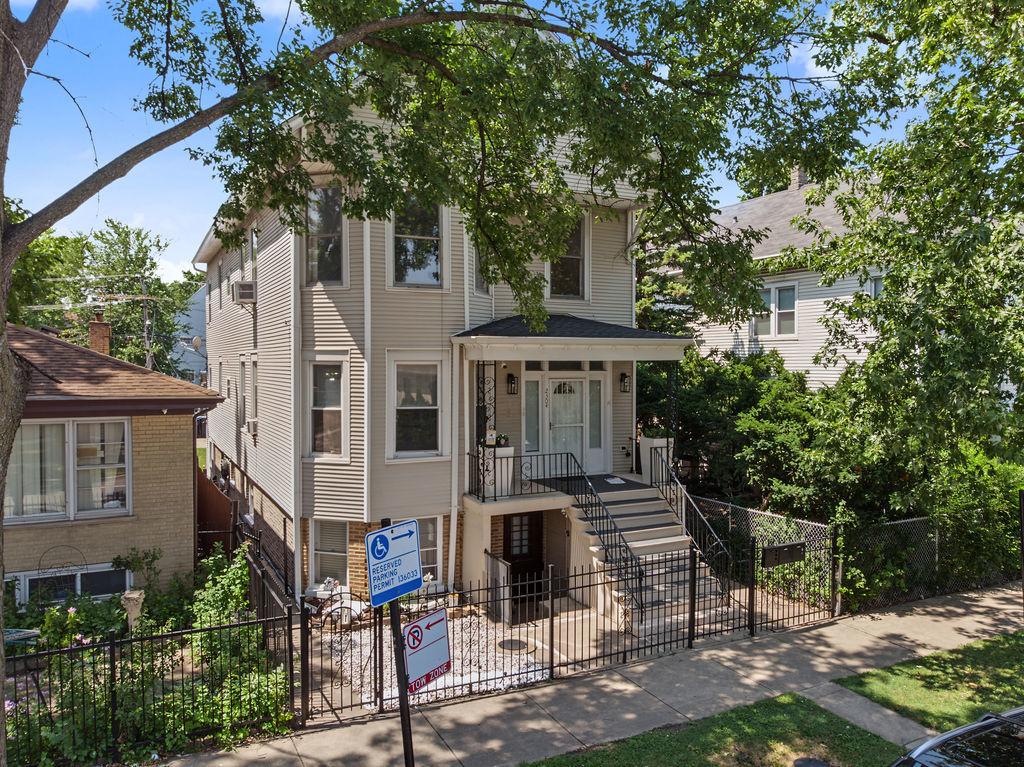 2304 N Monitor Ave., Chicago, IL 60639