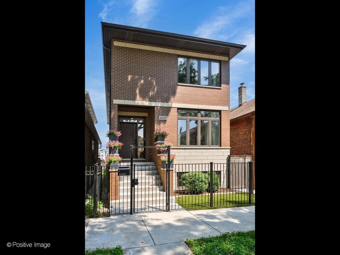 3017 S Quinn St., Chicago, IL 60608