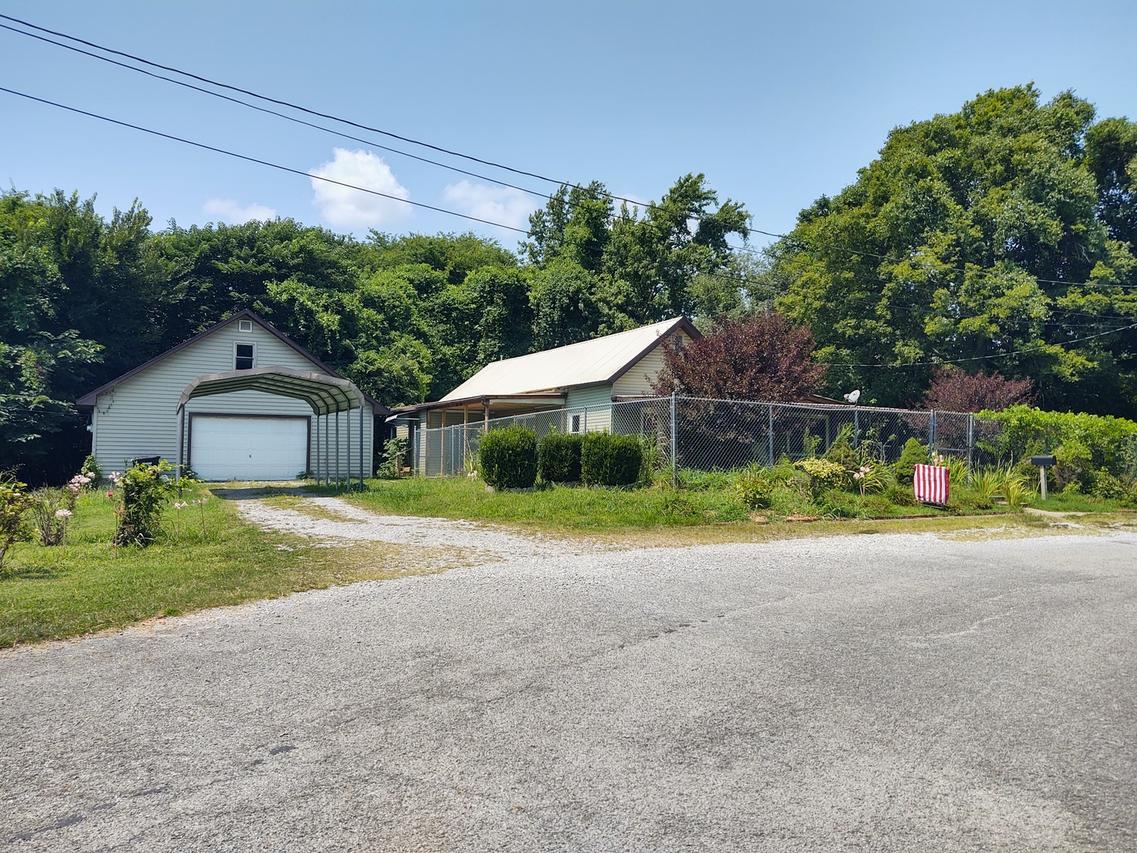 207 Butler St., Metropolis, IL 62960