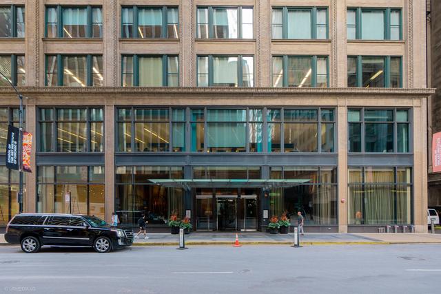 60 E Monroe St. #3002, Chicago, IL 60603