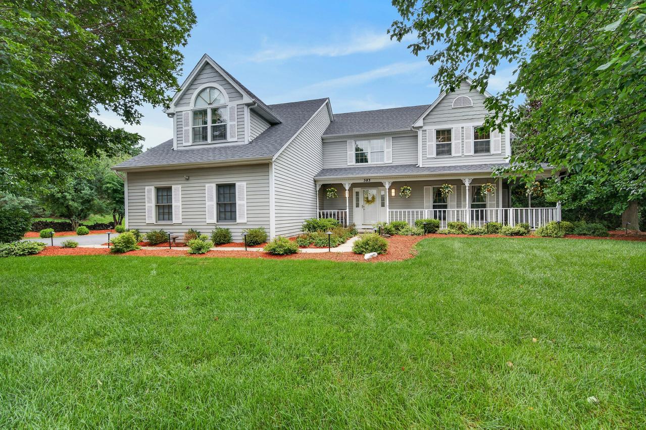 583 Running Deer Ln., Gilberts, IL 60136