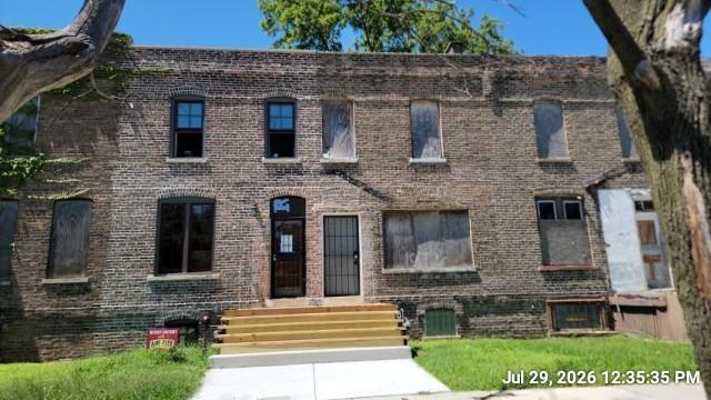 10732 S Langley Ave., Chicago, IL 60628