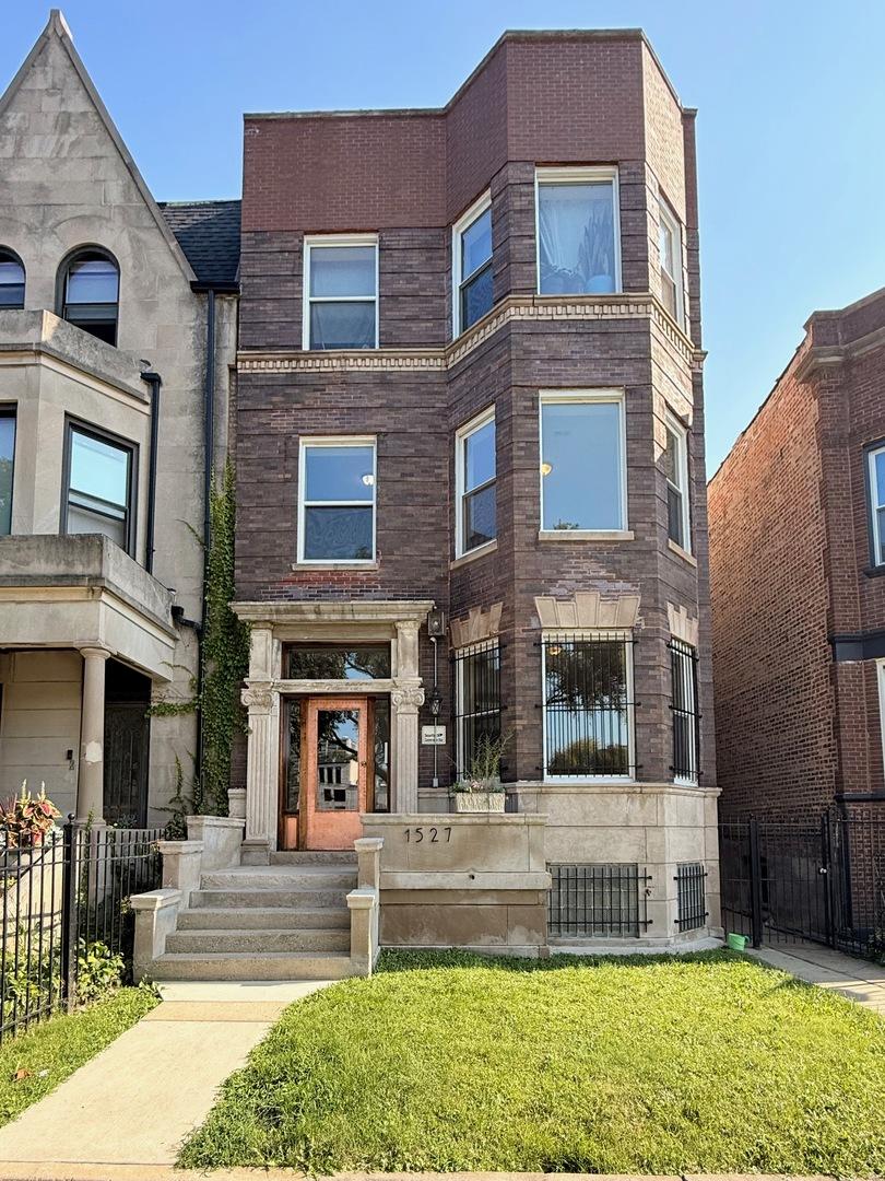 1527 E 66th Pl., Chicago, IL 60637