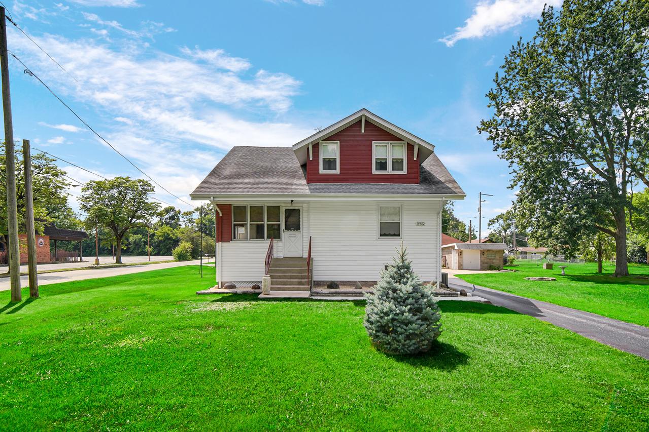 19580 Glenwood Rd., Chicago Heights, IL 60411