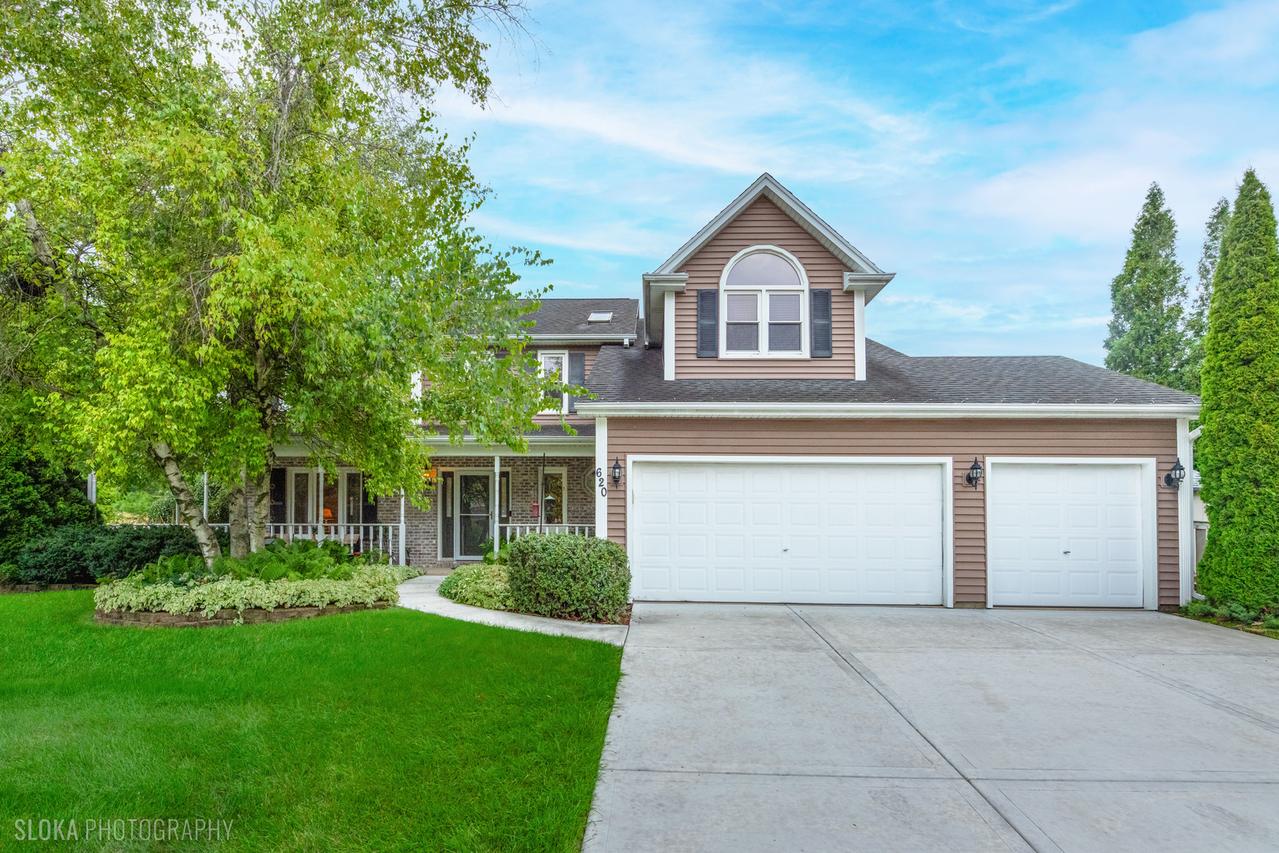 620 Canyon Ln., Elgin, IL 60123