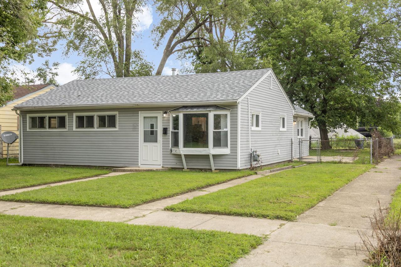 15145 Honore Ave., Harvey, IL 60426