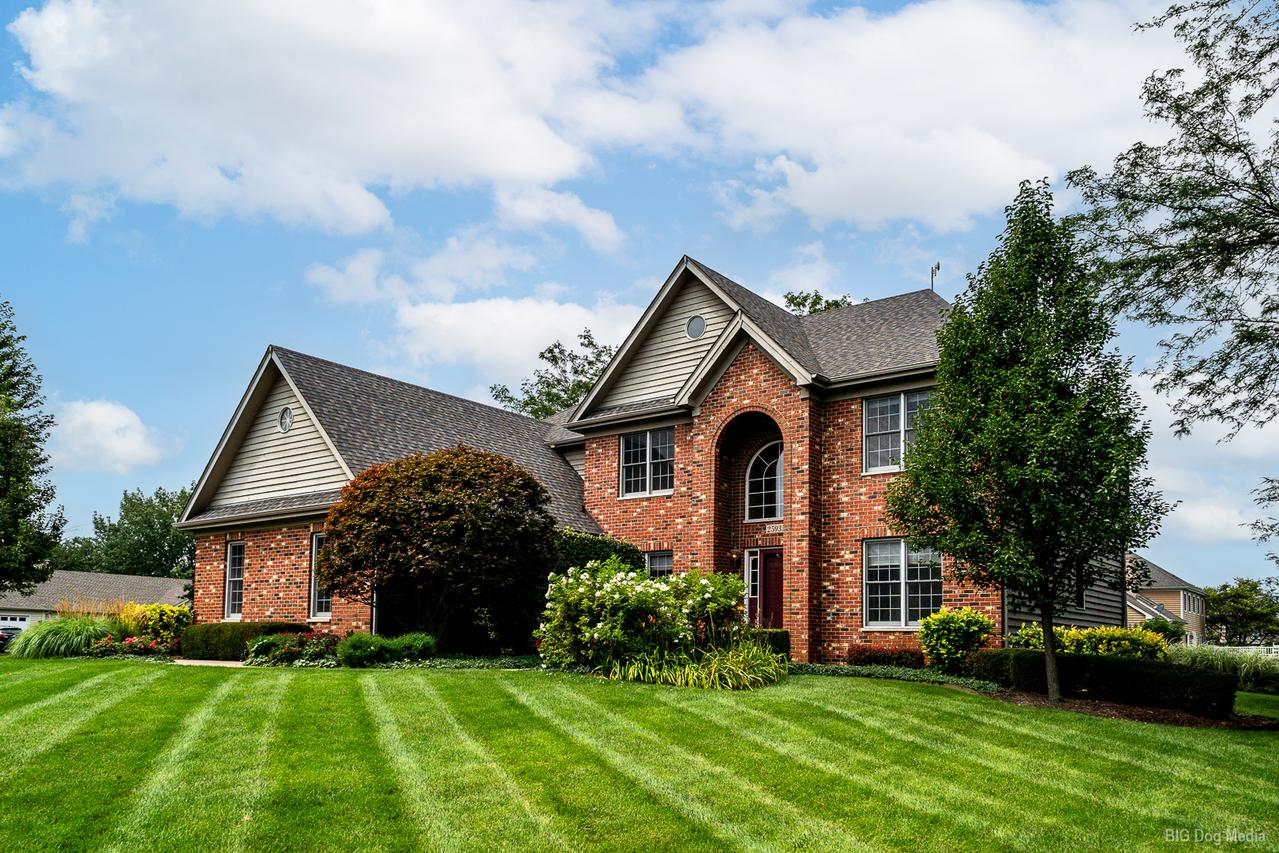 25935 S Courtney Rd., Plainfield, IL 60585