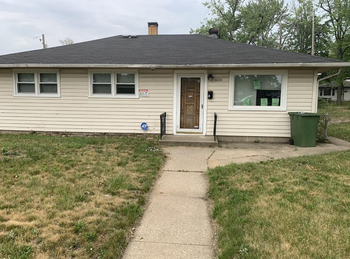 1031 E 146th St., Dolton, IL 60419