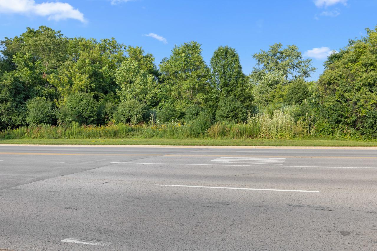 30 Gary Ave., Wheaton, IL 60187