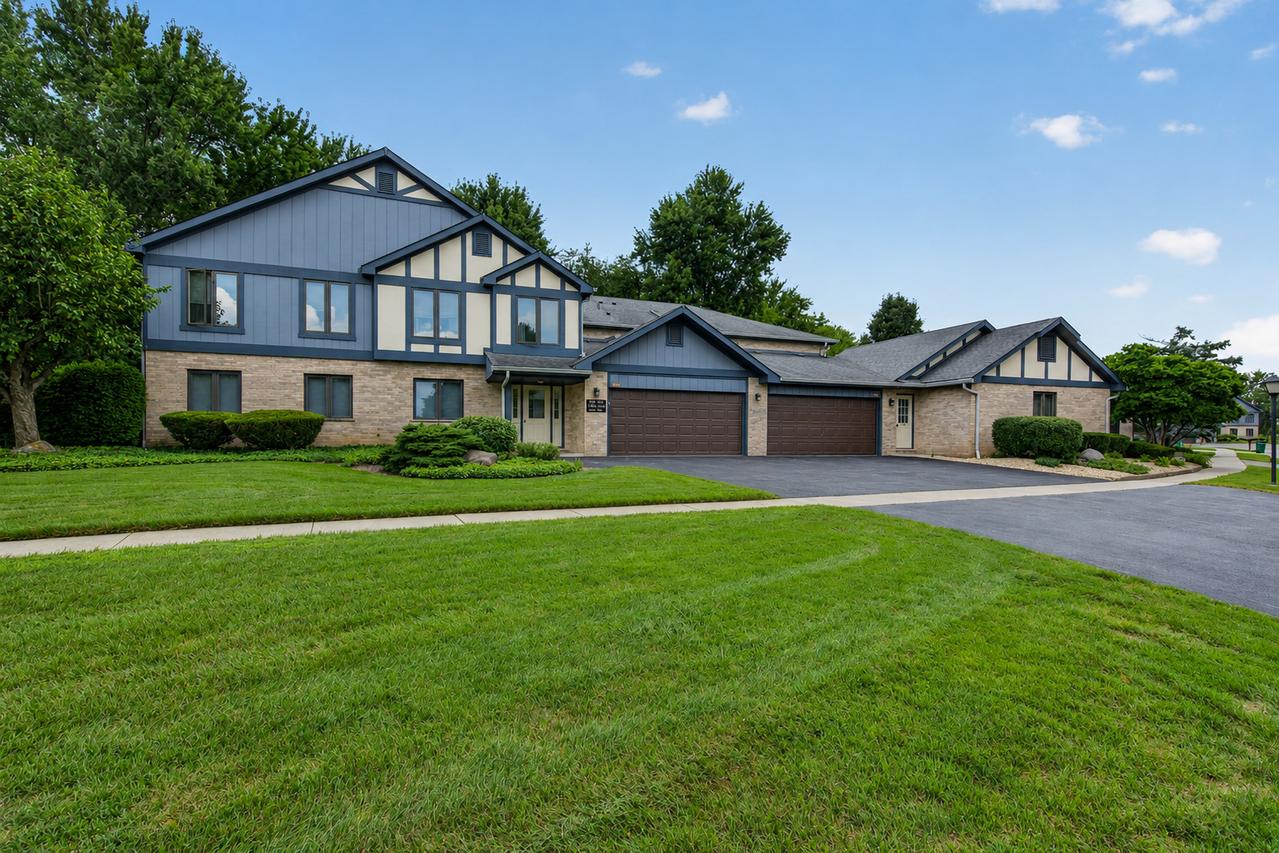 2752 Harbor Dr., Joliet, IL 60431