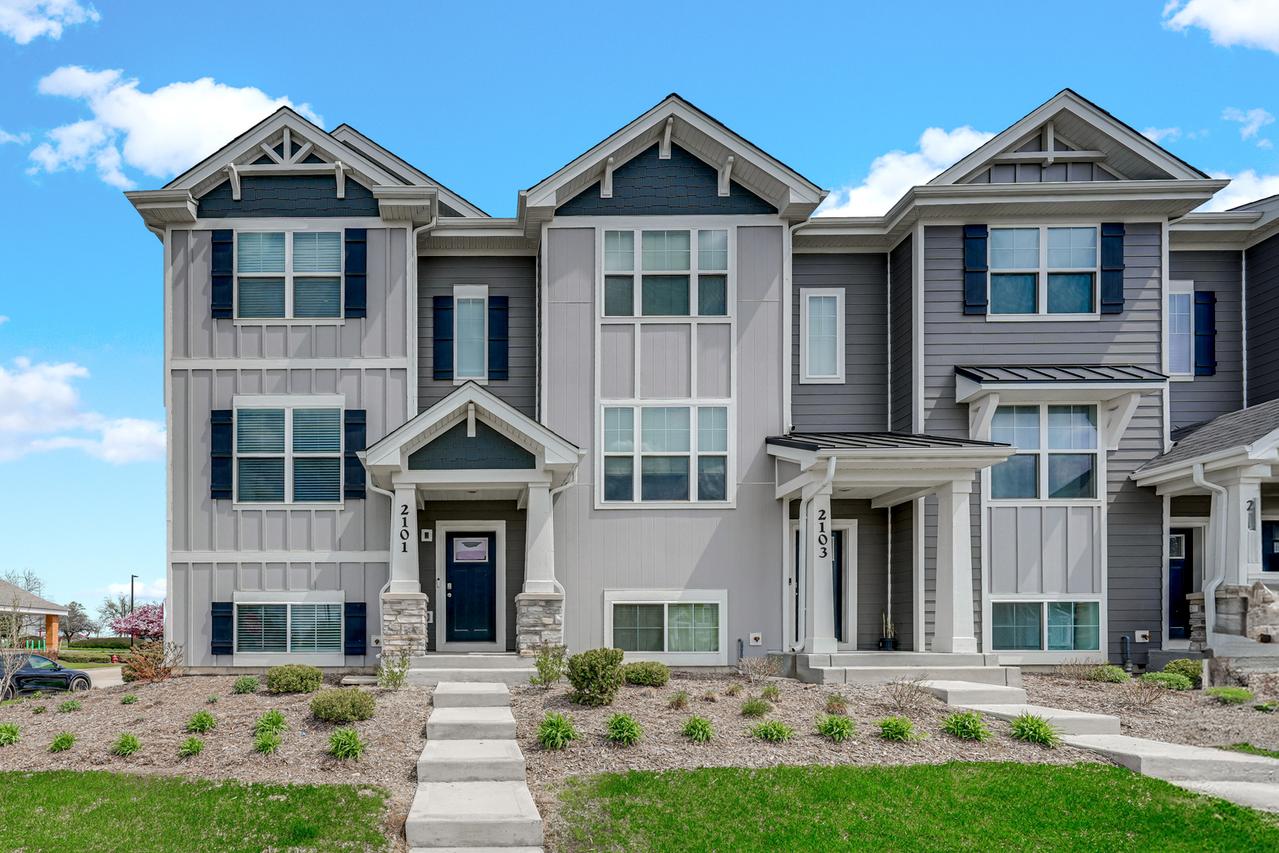 2101 Yellowstone Blvd., Mundelein, IL 60060